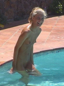 Sweet Sophie Moone Holiday backstage - part 4.