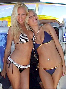 SweetSophieMoone Fisting with Sophie and Sandy img